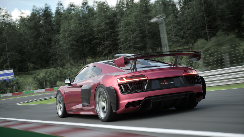 R8 Roof Scoop Engine Cover